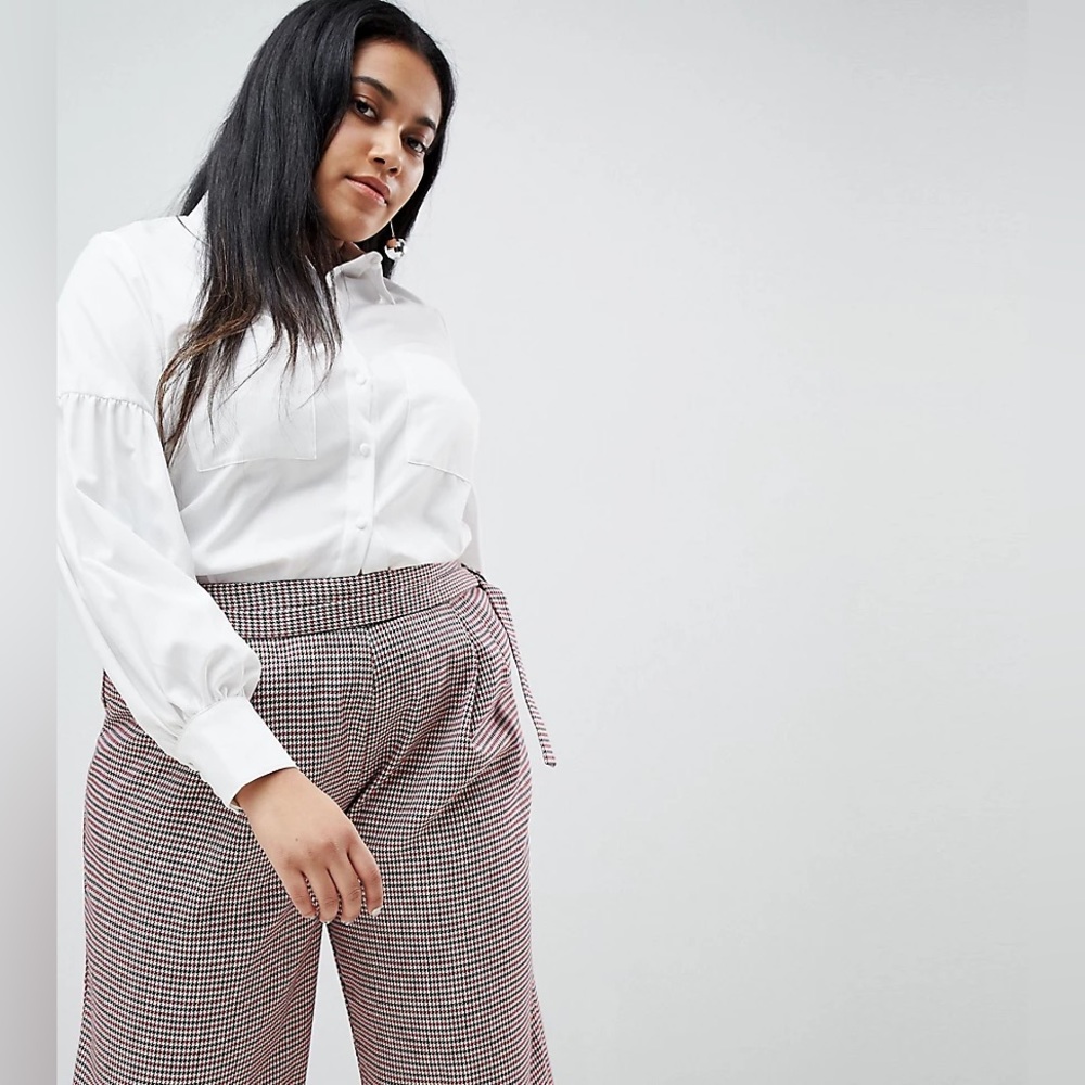 NWT Lost Ink Plus Shirt With Bubble Sleeve - White / US 18 from ASOS